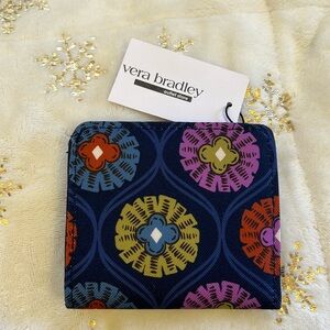 Vera Bradley - Essential Small Wallet